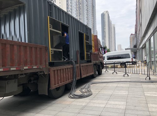 九龙低温环境下，柴油发电机组电池充满电的具体时间受哪些因素影响？