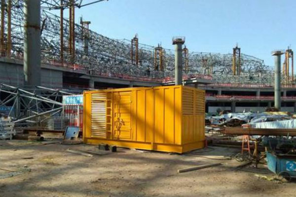 九龙发电机出租如何判断空气滤清器是否需要更换？